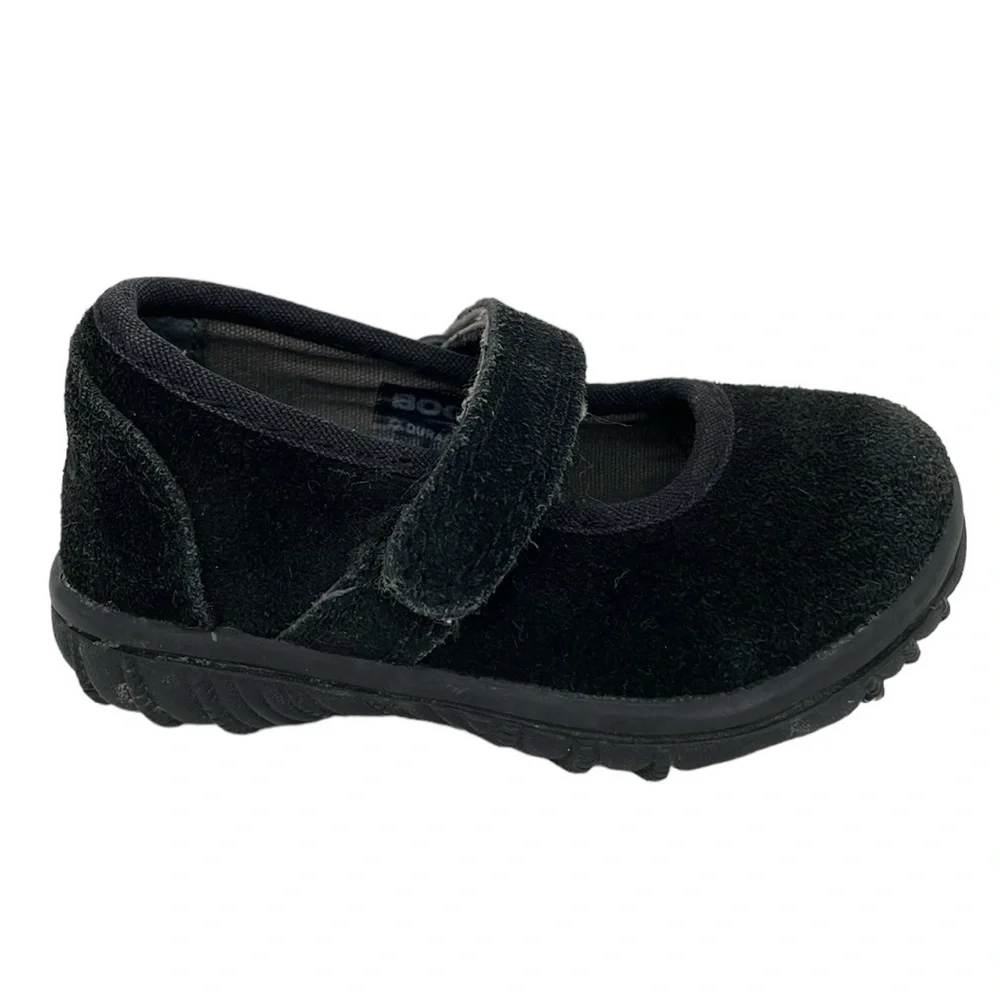 Bogs Shoes Infant 5 Black Leather Suede Wall Ball Hook and Loop Round Toe